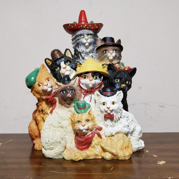 Stephanie Stouffer Cats of the World‎ Figurine Statue - Picture 1 of 10